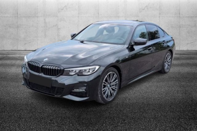 BMW 320 i Msport usato a PIEVE DI CENTO