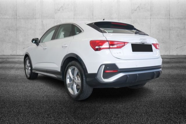 Audi Q3 SPB 35 TDI S tronic S line edition - foto 4 di 4