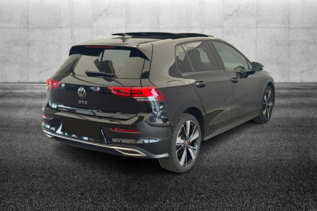 Volkswagen Golf 1.4 Plug-In Hybrid DSG GTE - foto 3 di 4