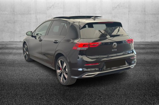 Volkswagen Golf 1.4 Plug-In Hybrid DSG GTE - foto 2 di 4