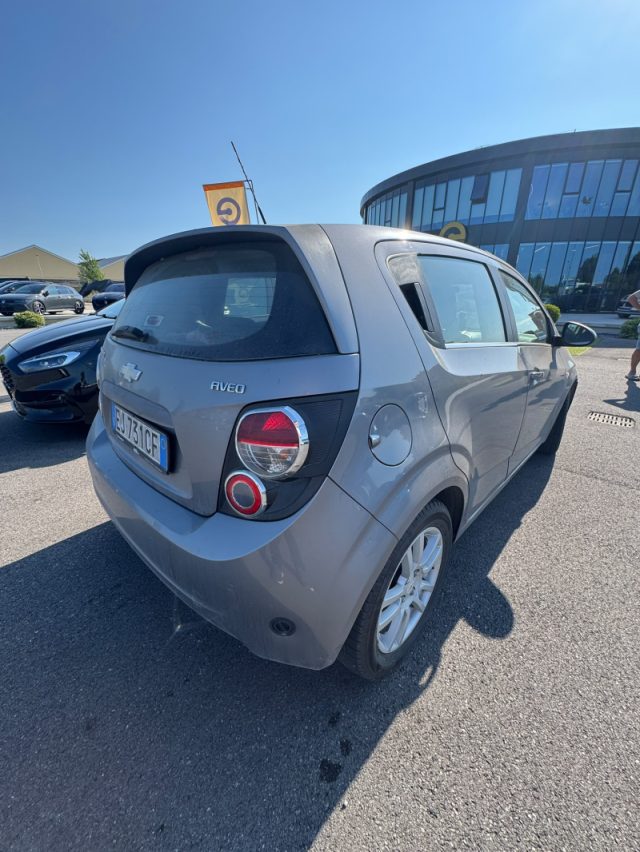 Chevrolet Aveo 1.2 86CV 5 porte LTZ - foto 4 di 8