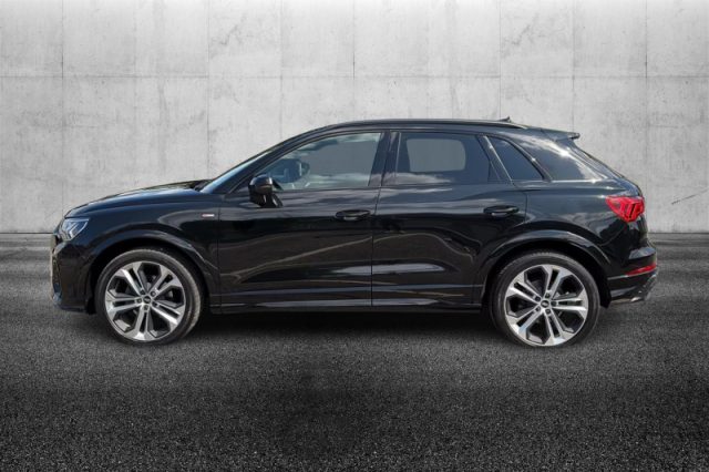 Audi Q3 35 TDI quattro S tronic S line edition - foto 3 di 4