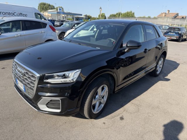 Audi Q2 30 TDI Business Design - foto 3 di 4