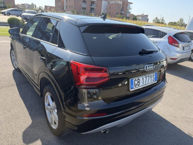 Audi Q2 30 TDI Business Design - foto 4 di 4