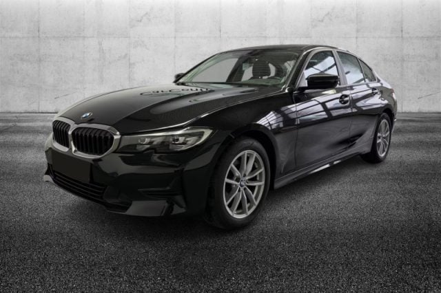 BMW 320 d usato a PIEVE DI CENTO