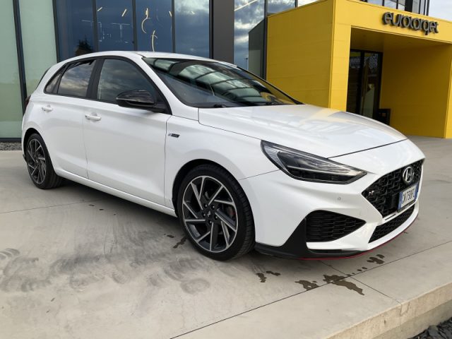 Hyundai i30 1.5 T-GDI iMT 48V 5 porte N-Line, del 2022, 124.600 km, in vendita a Pieve Di Cento (BO)