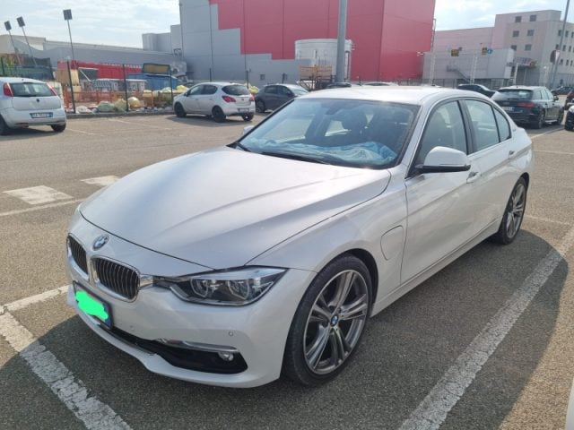 BMW 330 e iPerformance Luxury usato a PIEVE DI CENTO