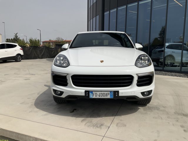 Porsche Cayenne 3.0 Diesel - foto 4 di 4