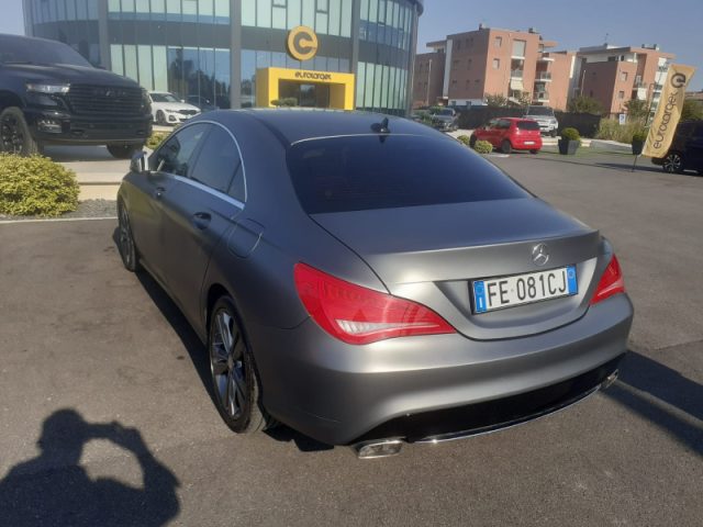 Mercedes-Benz CLA 220 d Automatic Sport - foto 2 di 4
