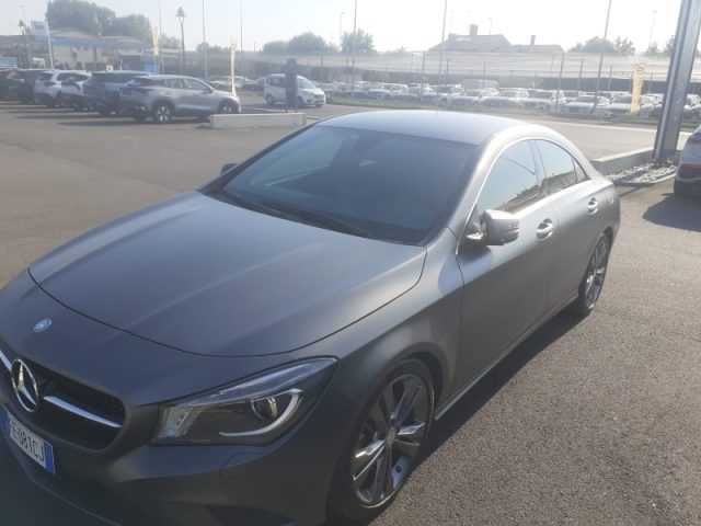 Mercedes-Benz CLA 220 d Automatic Sport - foto 3 di 4