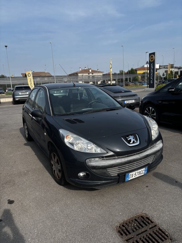 Peugeot 206 Plus 1.1 60CV 5p. ONE Line, del 2009, 88.500 km, in vendita a Pieve Di Cento (BO)