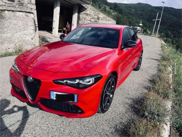 Alfa Romeo Giulia 2.2 Turbodiesel 210 CV AT8 AWD Q4 Veloce - foto 3 di 4