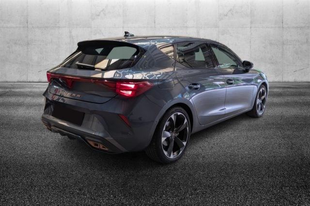 CUPRA Leon 1.5 e-Hybrid 204 CV DSG - foto 2 di 4