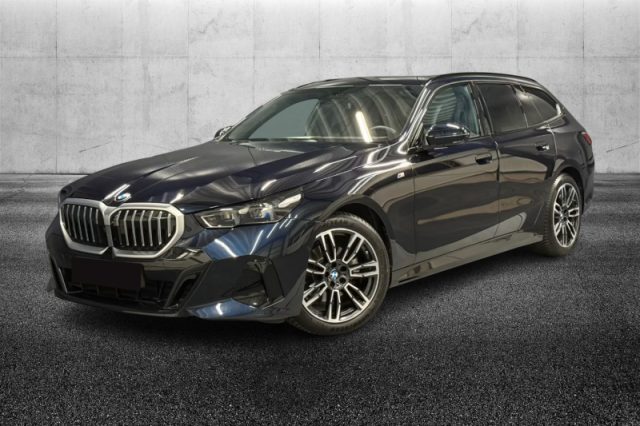 BMW 520 d 48V sDrive Touring Msport - foto 2 di 4