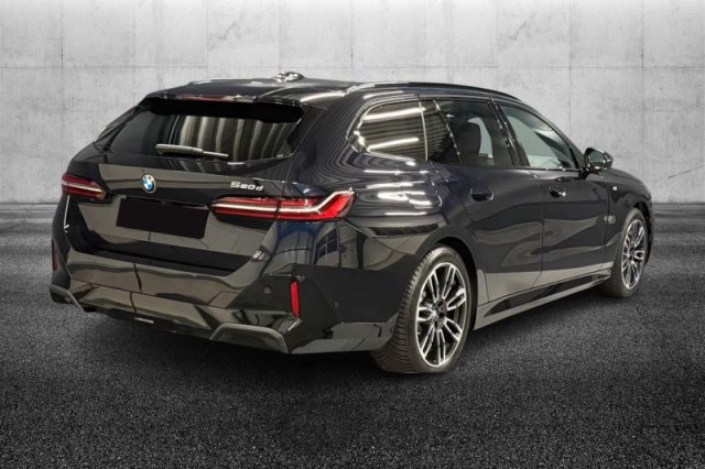 BMW 520 d 48V sDrive Touring Msport - foto 4 di 4