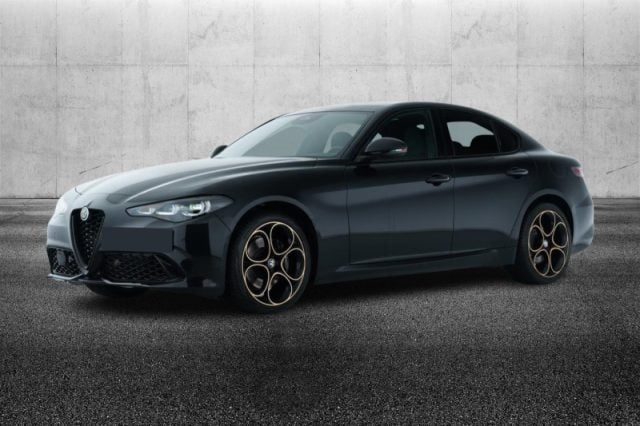 Alfa Romeo Giulia 2.0 Turbo 280 CV AT8 AWD Q4 Intensa semestrale a PIEVE DI CENTO
