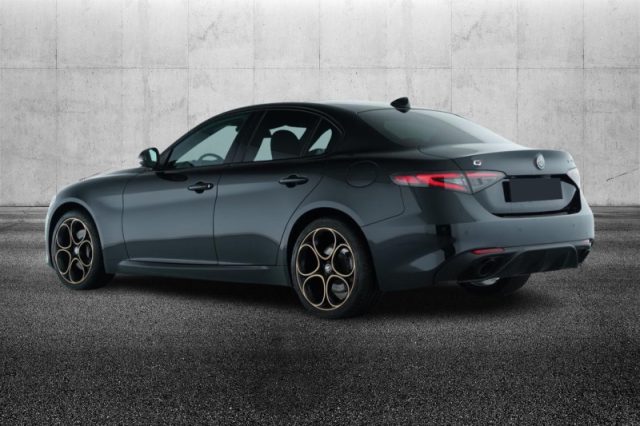 Alfa Romeo Giulia 2.0 Turbo 280 CV AT8 AWD Q4 Intensa - foto 4 di 4