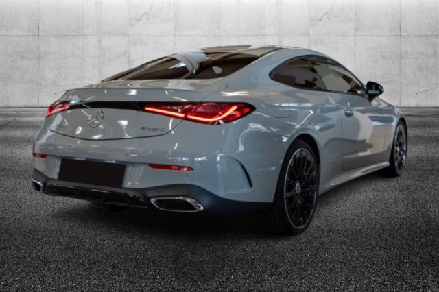 Mercedes-Benz CLE 450 4Matic Coupé AMG Line Premium - foto 2 di 4
