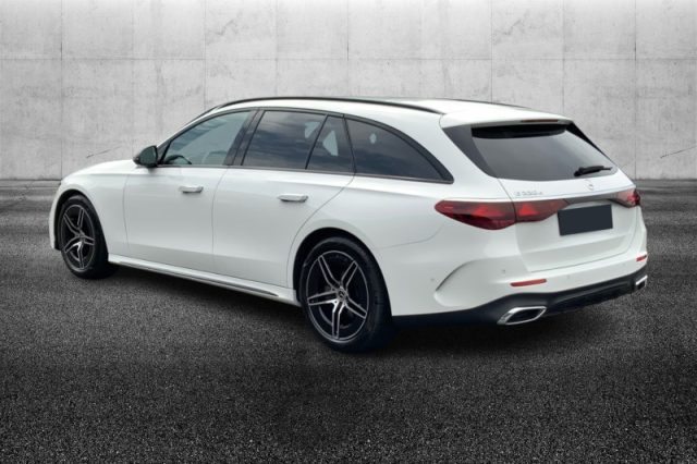 Mercedes-Benz E 220 d Mild hybrid S.W. AMG Line Advanced Plus - foto 2 di 4