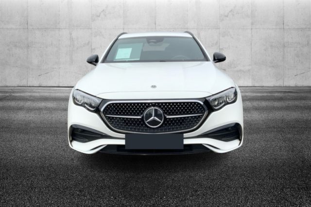 Mercedes-Benz E 220 d Mild hybrid S.W. AMG Line Advanced Plus - foto 4 di 4