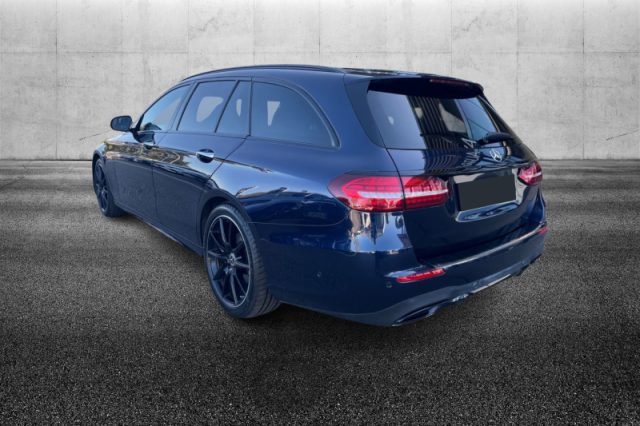 Mercedes-Benz E 220 d Mild hybrid S.W. Auto Premium - foto 4 di 4