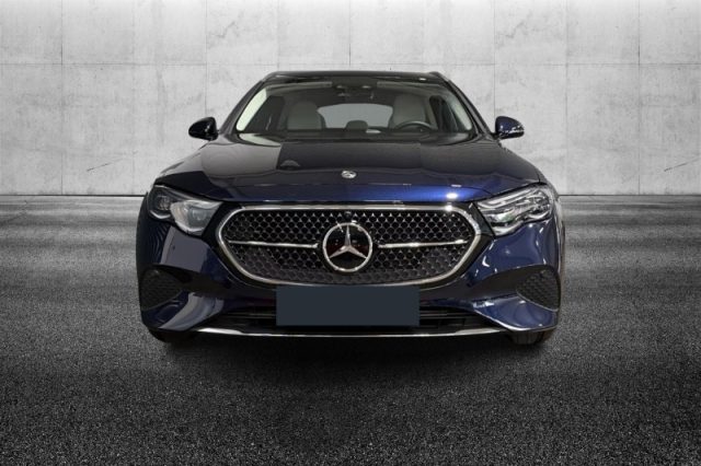 Mercedes-Benz E 200 d Mild hybrid S.W. Advanced - foto 4 di 8