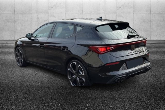 CUPRA Leon 2.0 TSI 245 CV DSG VZ - foto 2 di 4