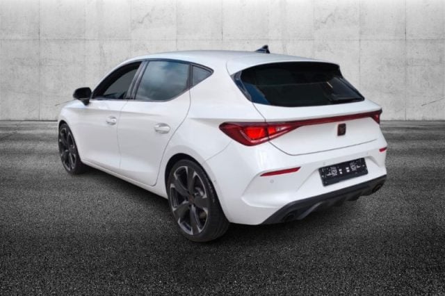 CUPRA Leon 2.0 TSI 245 CV DSG VZ - foto 2 di 4
