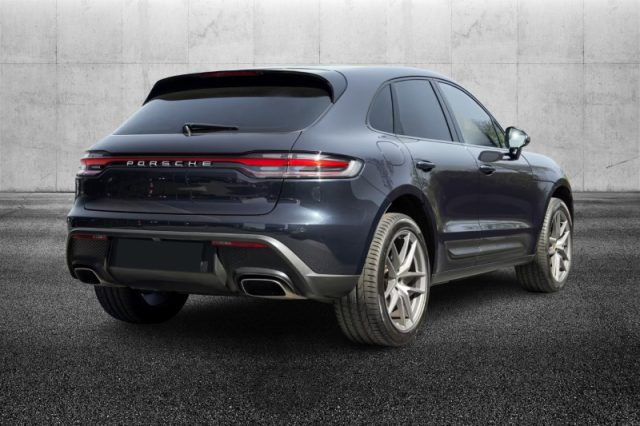Porsche Macan 2 - foto 3 di 4