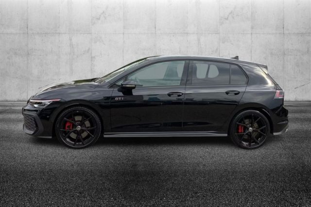 Volkswagen Golf 2.0 TSI DSG GTI - foto 3 di 6