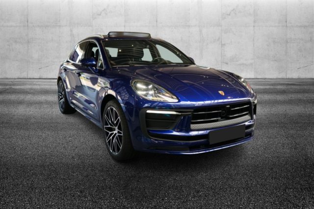 Porsche Macan 2 - foto 2 di 4