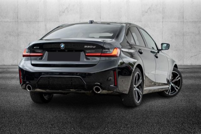 BMW 330 d 48V xDrive Msport - foto 2 di 4
