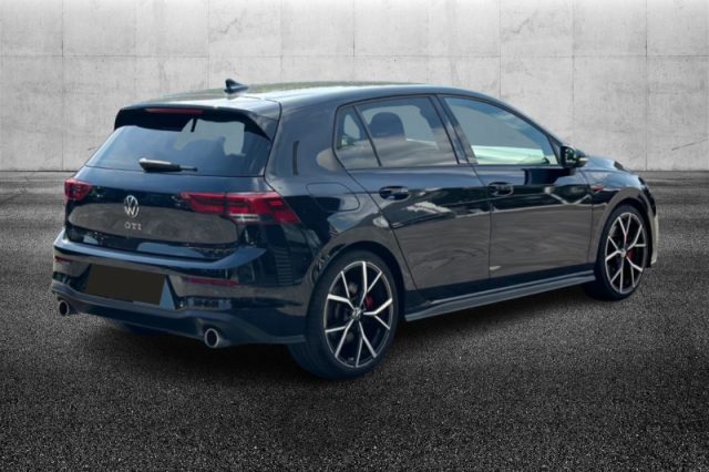 Volkswagen Golf 2.0 TSI DSG GTI - foto 3 di 8