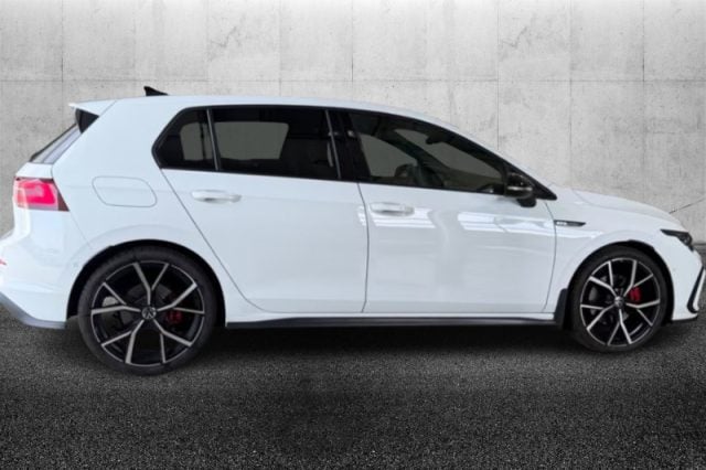 Volkswagen Golf 2.0 TDI DSG GTD - foto 3 di 4