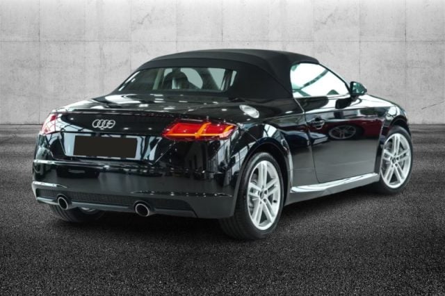 Audi TT Roadster 45 TFSI quattro S tronic - foto 2 di 4