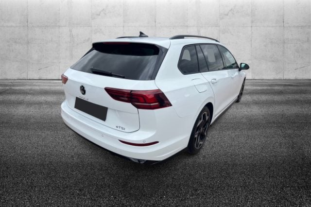 Volkswagen Golf Variant 1.5 eTSI 150 CV EVO ACT DSG R-Line - foto 2 di 4