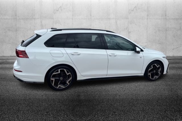 Volkswagen Golf Variant 1.5 eTSI 150 CV EVO ACT DSG R-Line - foto 4 di 4