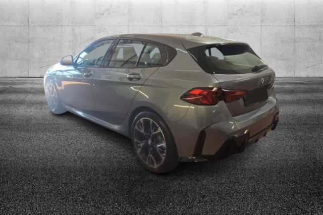 BMW 123 xDrive 48V MSport - foto 3 di 8