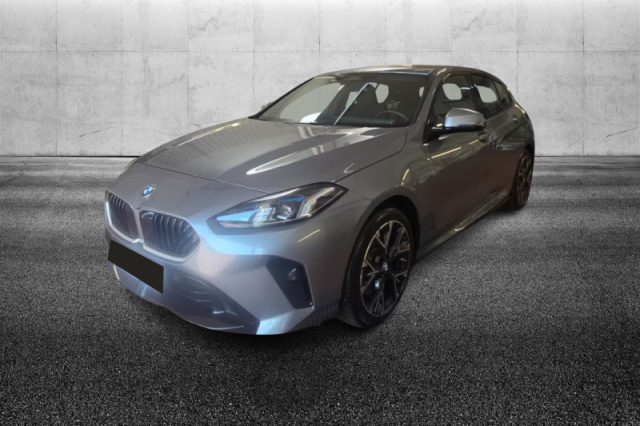 BMW 123 xDrive 48V MSport - foto 2 di 8