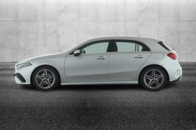 Mercedes-Benz A 200 Automatic AMG Line Advanced Plus - foto 4 di 4