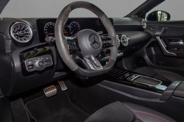 Mercedes-Benz A 45 S AMG A 45S AMG 4Matic+ Premium - foto 4 di 4