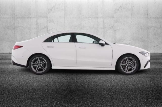 Mercedes-Benz CLA 200 Automatic AMG Line Advanced Plus - foto 4 di 4