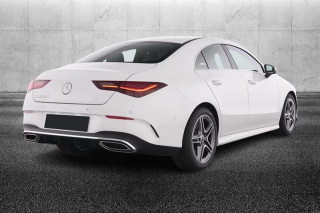 Mercedes-Benz CLA 200 Automatic AMG Line Advanced Plus - foto 2 di 4
