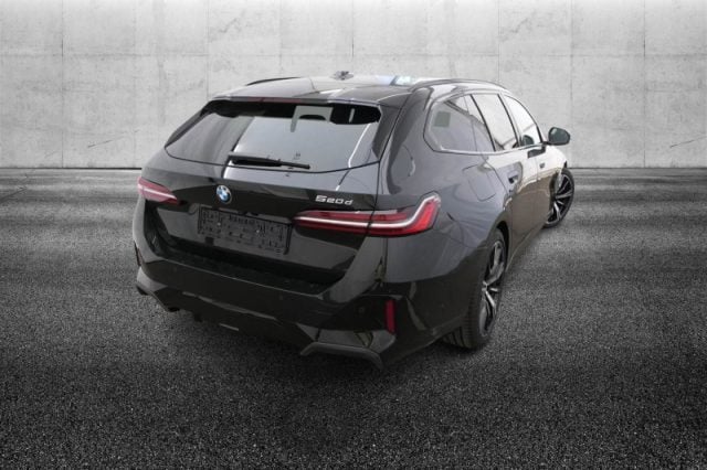 BMW 520 d 48V sDrive Touring Msport - foto 3 di 4