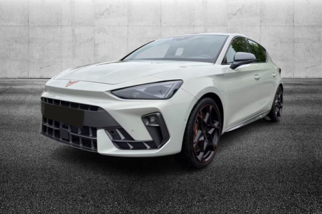 CUPRA Leon 1.5 e-Hybrid 272 CV DSG VZ Extreme semestrale a PIEVE DI CENTO