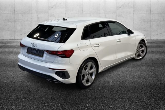 Audi A3 SPB 35 TDI S tronic S line edition - foto 2 di 4