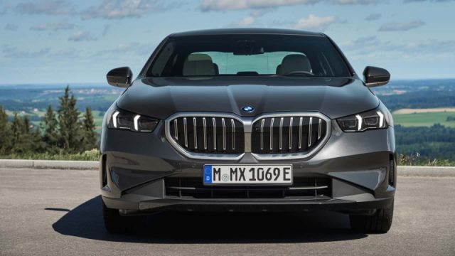 BMW 530 e xDrive Msport Pro - foto 4 di 4