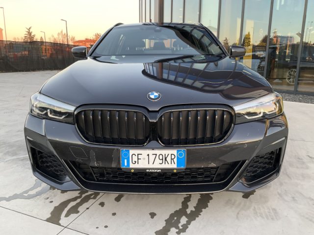 BMW 520 d 48V xDrive Touring Msport - foto 2 di 4