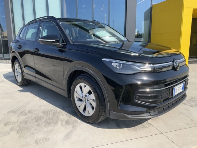 Volkswagen Tiguan 2.0 TDI 150 CV DSG Life semestrale a PIEVE DI CENTO
