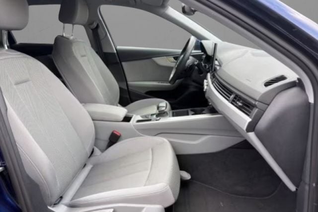 Audi A4 Avant 30 TDI/136 CV S tronic - foto 4 di 4